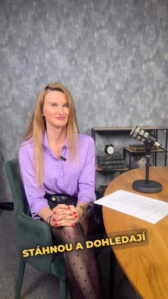 Od roku 2026 končí papírové evidenční listy důchodového pojištění.
Všechno poběží plně elektronicky přes e-portál ČSSZ.
Pro zaměstnance to znamená, že si budou kdykoliv zkontrolovat, co za ně zaměstnavatel skutečně odvádí.
A pro firmy? 👉 Nutnost mít pořádek v datech a mzdách.
Žádné přepisy, žádné archivy, žádné „to se někam založilo“… 😅

Digitalizace je tady.
Tak ať vás nepřekvapí.

#účetnictví #mzdy #důchodovépojištění #čssz #fivo #podnikání #reelsučetní #digitalizace